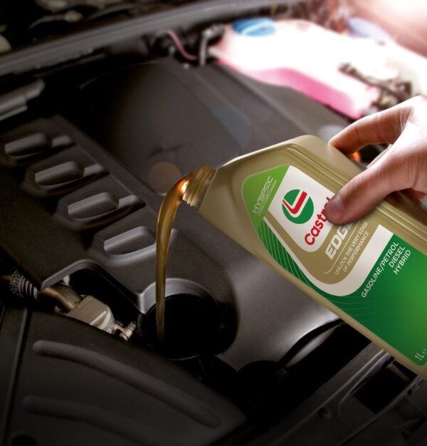 Castrol Edge 5w30 M 5L - immagine 2